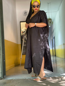 LUX Black linen kaftan